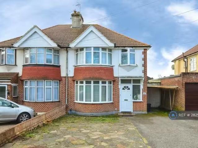 House for rent in Northwood, Greater London