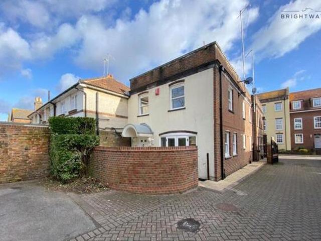 House for rent in Poole