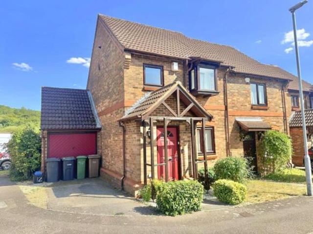 Farm for rent in Luton