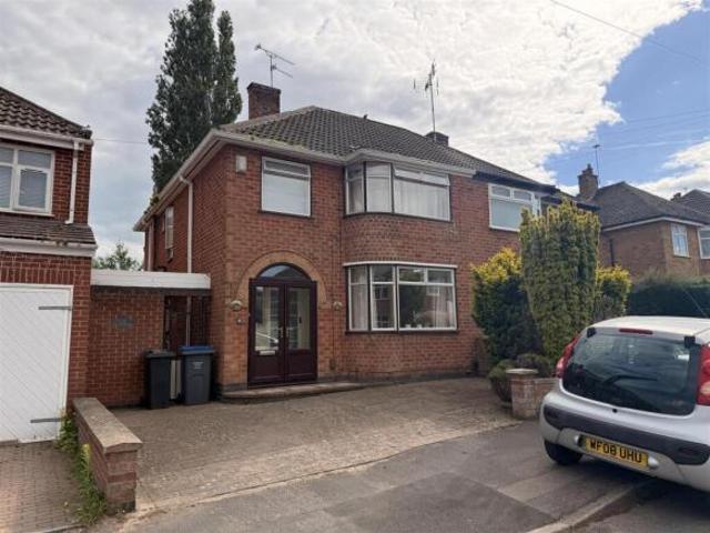Farm for rent in Stanford On Avon, Leicestershire