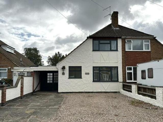House for rent in Lyons, Greater London