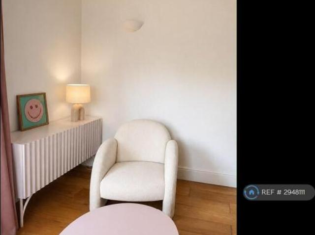 Farm for rent in Westborough, Surrey