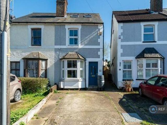 House for rent in Redhill, Reigate and Banstead