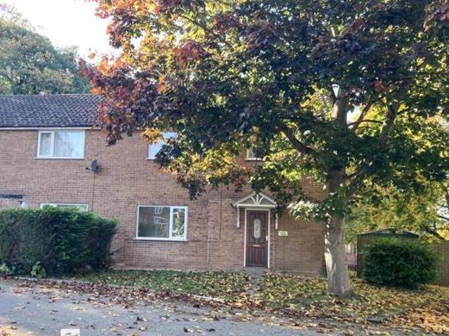 House for rent in Hallcroft, Costhorpe
