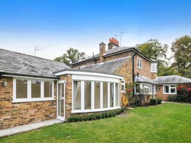 House for rent in Batchworth, Hertfordshire