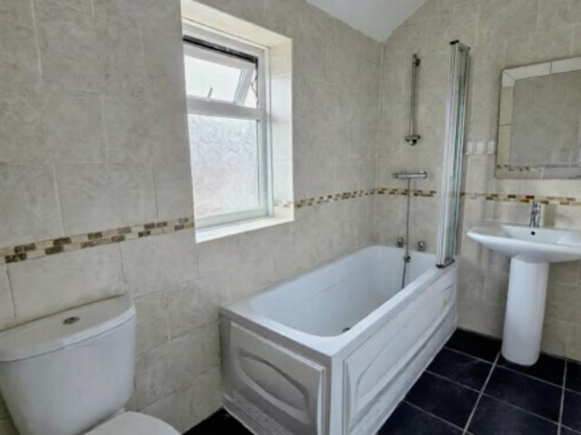 Farm for rent in Warrington