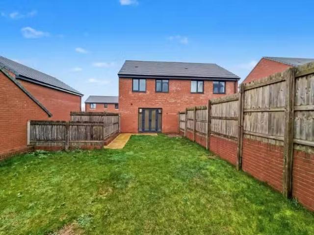 House for rent in Pilton, Watergate