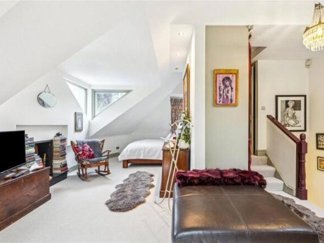 Farm for rent in Hampstead, Greater London