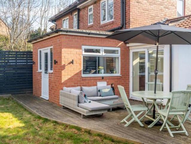 Farm for rent in Chapeltown, West Yorkshire