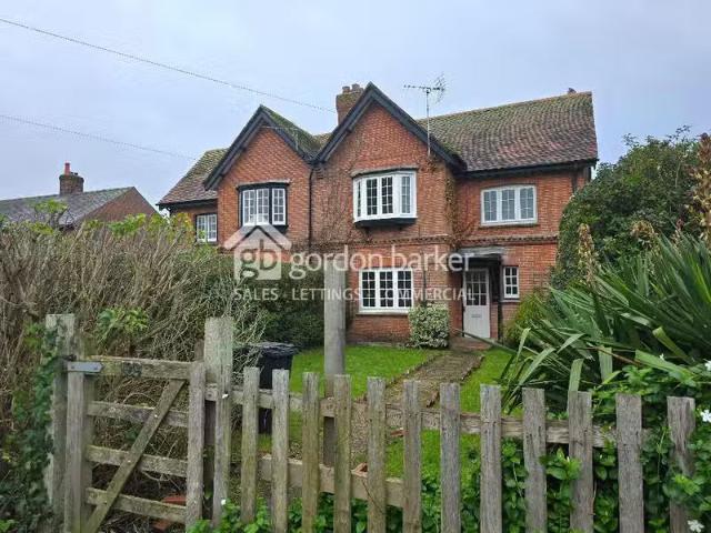 House for rent in Burton and Winkton, Burton
