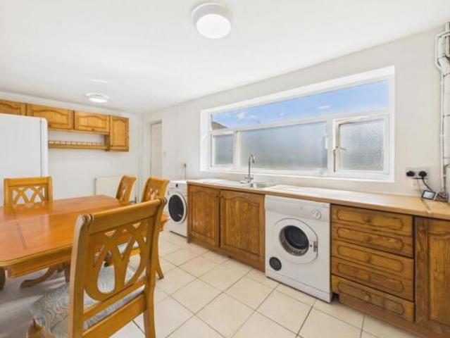 Farm for rent in Camp Hill, Warwickshire