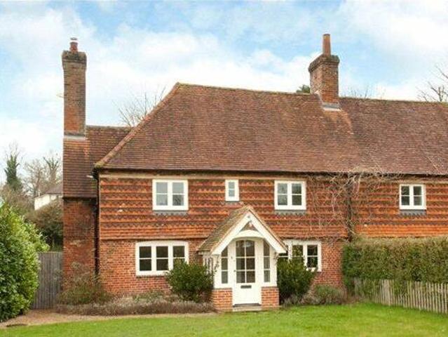 House for rent in Surrey