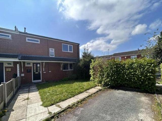 House for rent in Birch Green, Roby Mill
