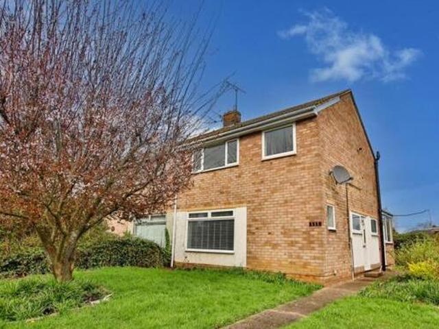 House for rent in Dines Green, Worcestershire