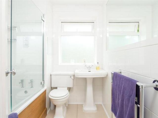 Farm for rent in Chiswick, Greater London