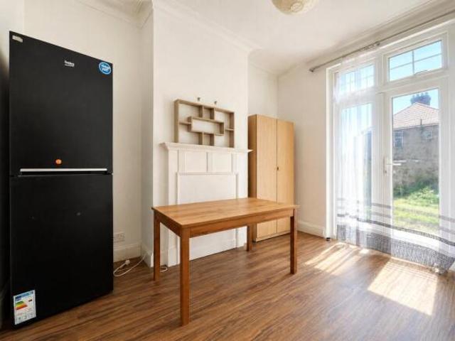 Farm for rent in Greater London