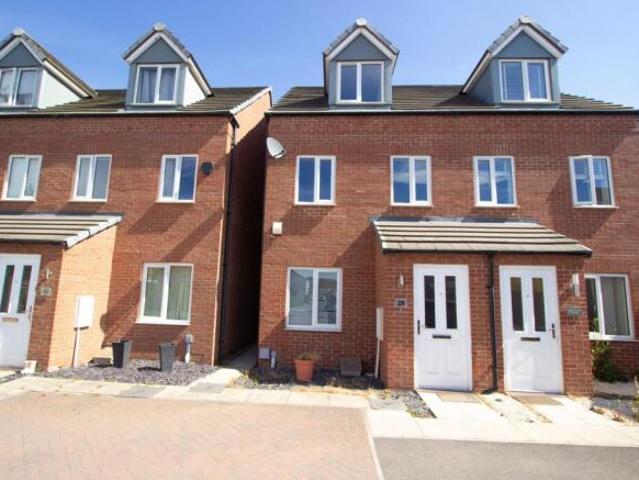 Farm for rent in Bessacarr, South Yorkshire