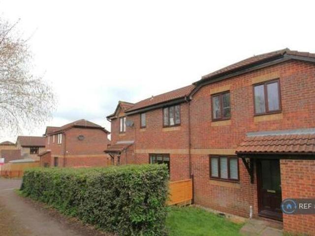 House for rent in Lyons, Greater London