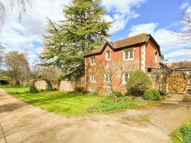 House for rent in Lyons, Greater London