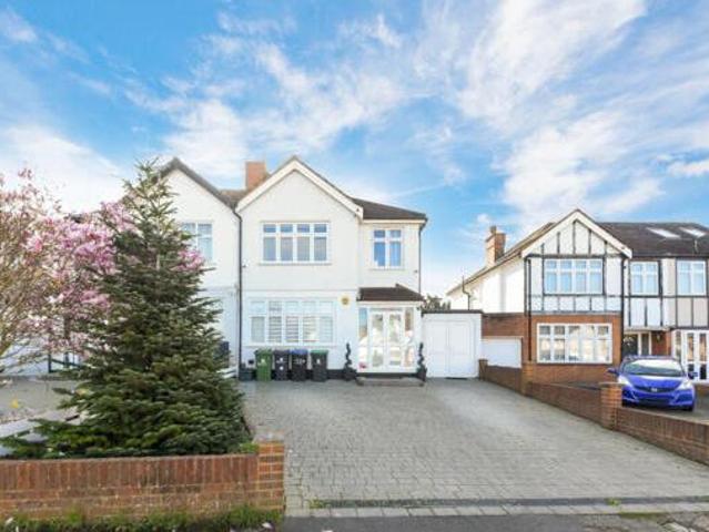 House for rent in Blackhills, Surrey
