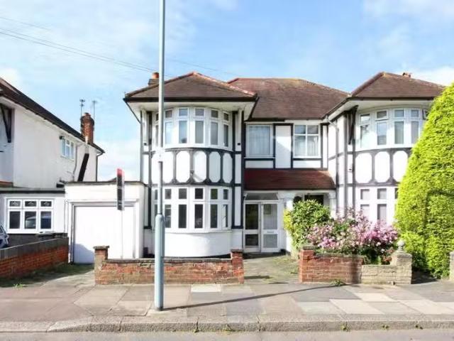House for rent in Ilford, Greater London