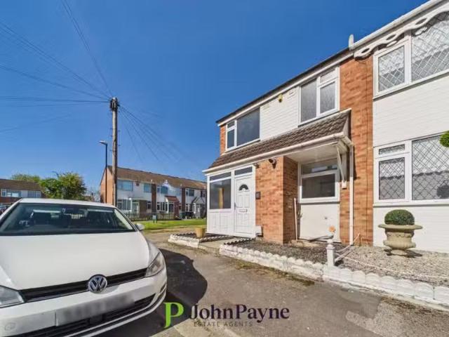 House for rent in Tile Hill, West Midlands