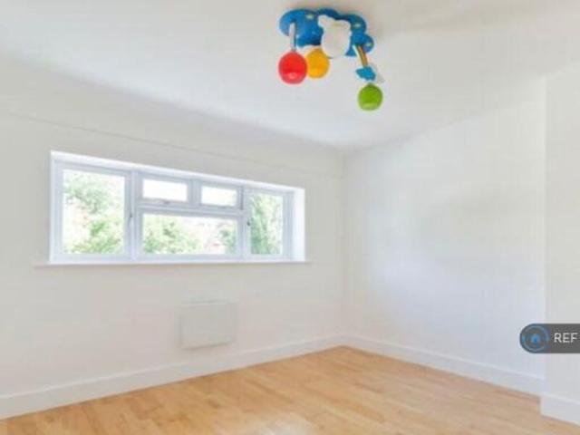 Farm for rent in Sidcup, Greater London