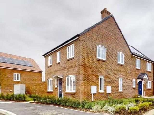 House for rent in New Bilton, Warwickshire