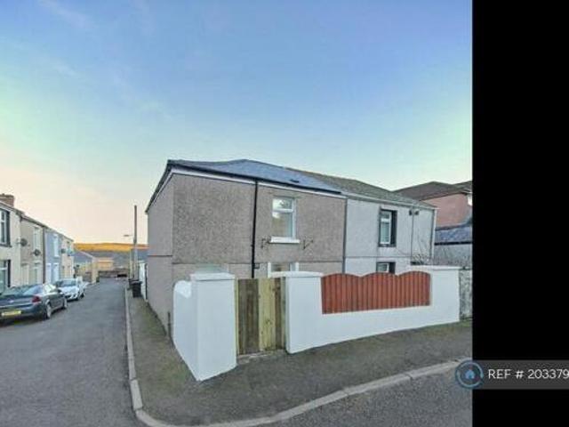 House for rent in Lyons, Greater London