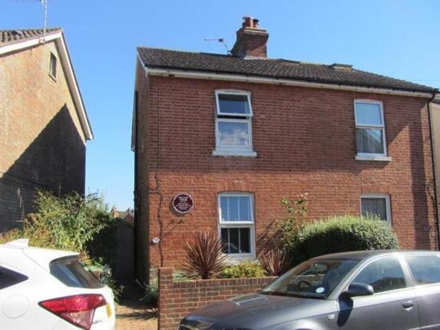 House for rent in Hawkenbury, Sandown Park