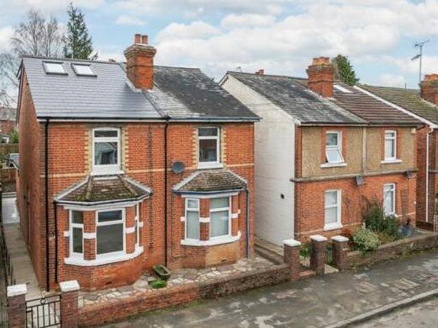 House for rent in Hawkenbury, Sandown Park