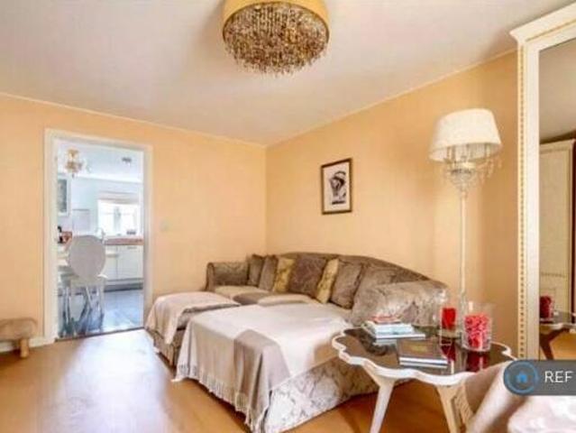 House for rent in Lyons, Greater London