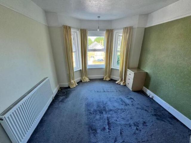 Farm for rent in Upper Parkstone, Poole