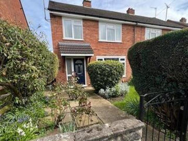 House for rent in Highcroft, Berrick Salome