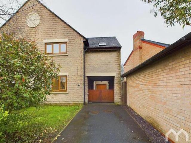 House for rent in Lyons, Greater London