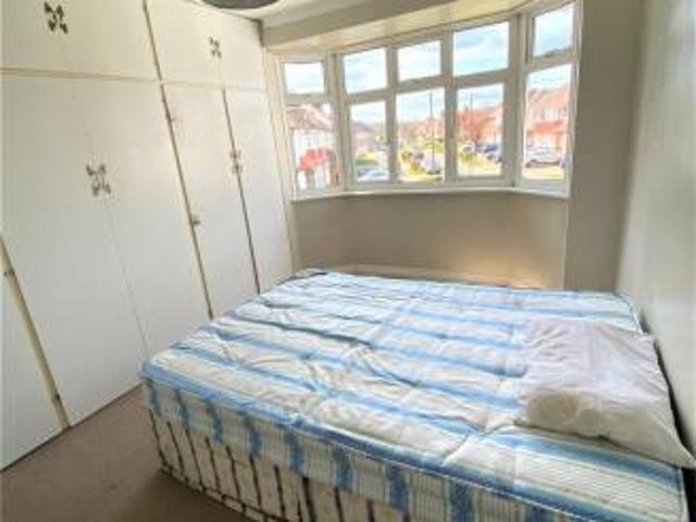 Farm for rent in Edgware, Greater London