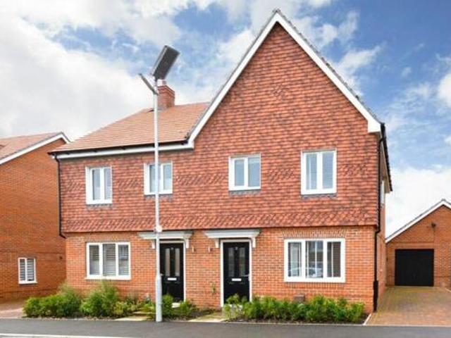 House for rent in Chichester, Littlecote