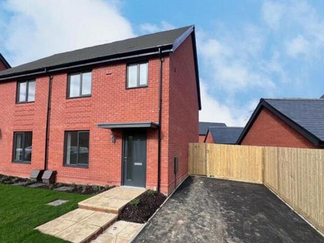 House for rent in Lyons, Greater London