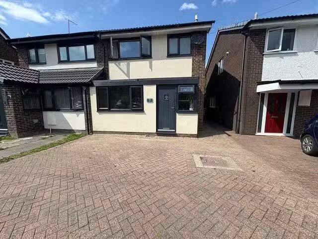 House for rent in Lee Bank, Greater Manchester