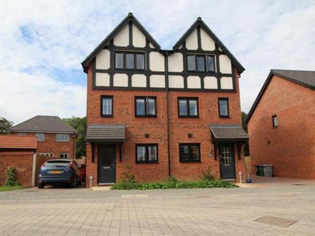House for rent in Wilmslow