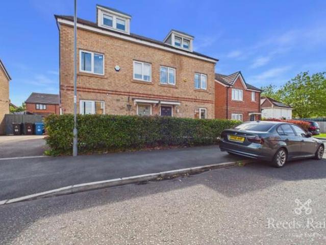 Farm for rent in Calderstones