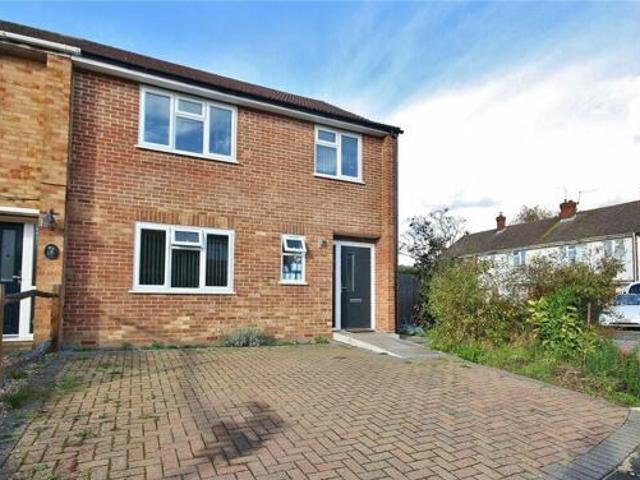 House for rent in Woking, Surrey