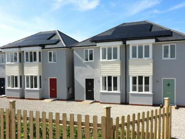 House for rent in Lyons, Greater London