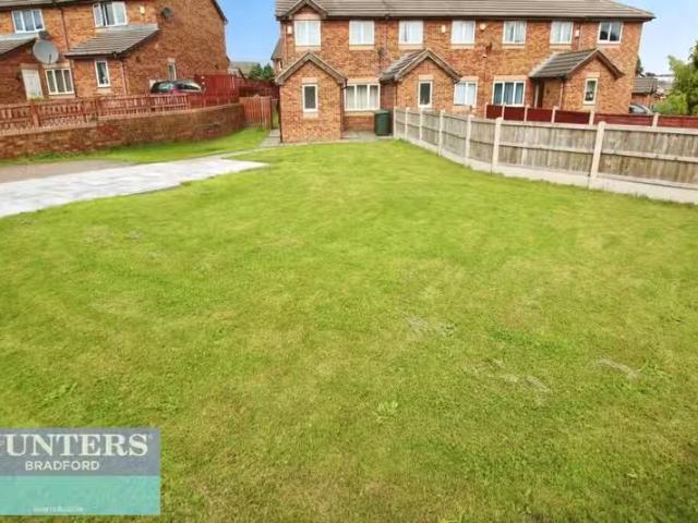 House for rent in Tong Street, Bierley