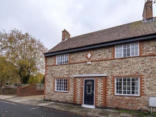 House for rent in High Field, York