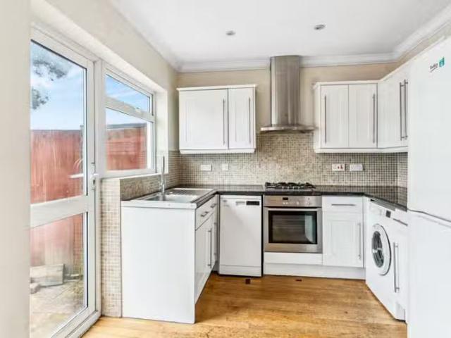 House for rent in Little Stanmore, Greater London