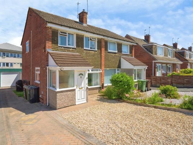 House for sale in Colebrook Village, Mount Wise