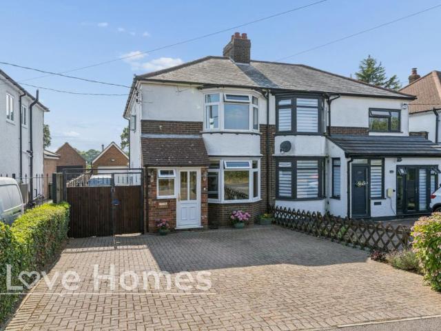 House for sale in Sharpenhoe, Bedfordshire