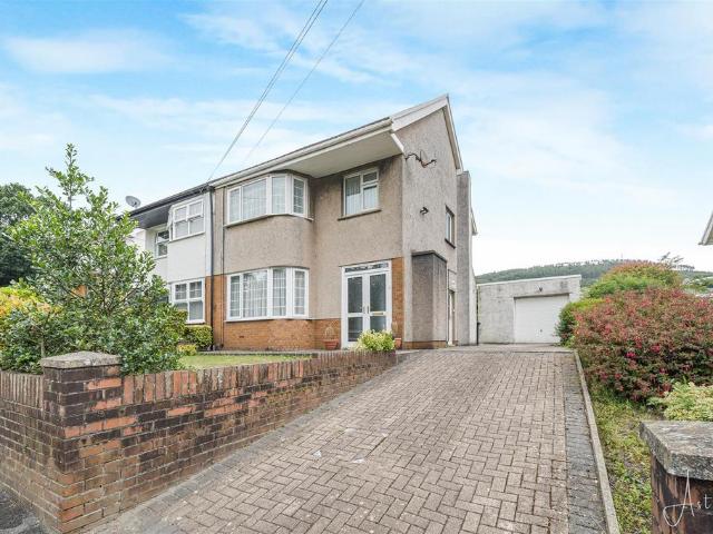 House for sale in Baglan