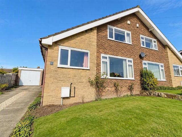 House for sale in Shelf, Calderdale